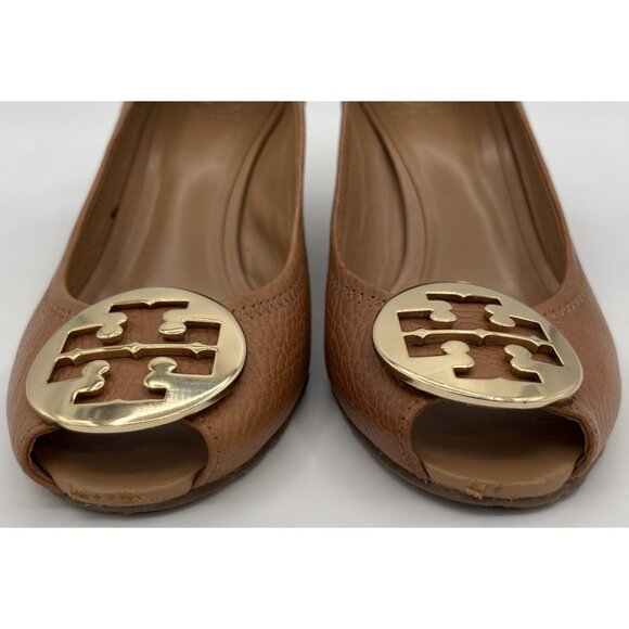 Tory Burch Brown Leather Sally Wedge Gold Logo Peep Toe Pump Women Size 10M - Picture 3 of 10